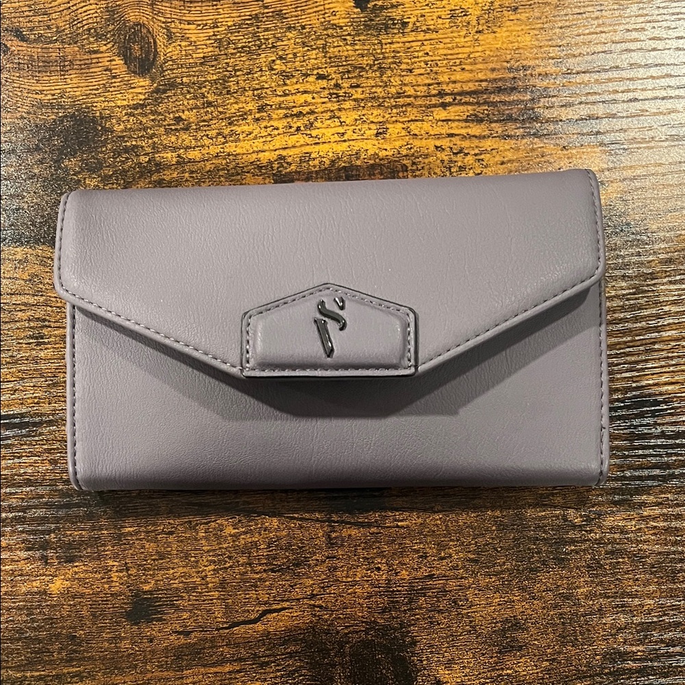 Elegant Gray Women's Wallet